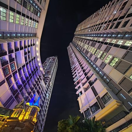 Wan'S Homestay I-City Shah Alam Buitenkant foto